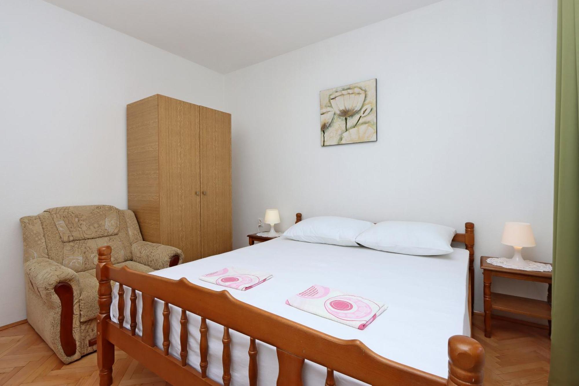 Apartments With A Parking Space Senj - 5571 Zimmer foto